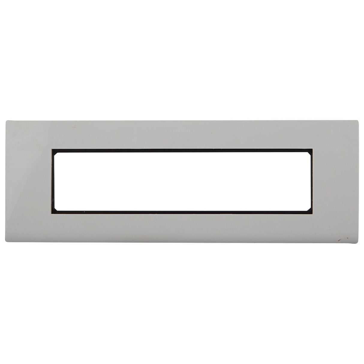 Legrand Myrius 8 Module (Horizontal) Cover Plate White