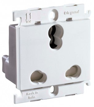 Legrand Mylinc 6/16 A 3Pin Socket 2M 675555