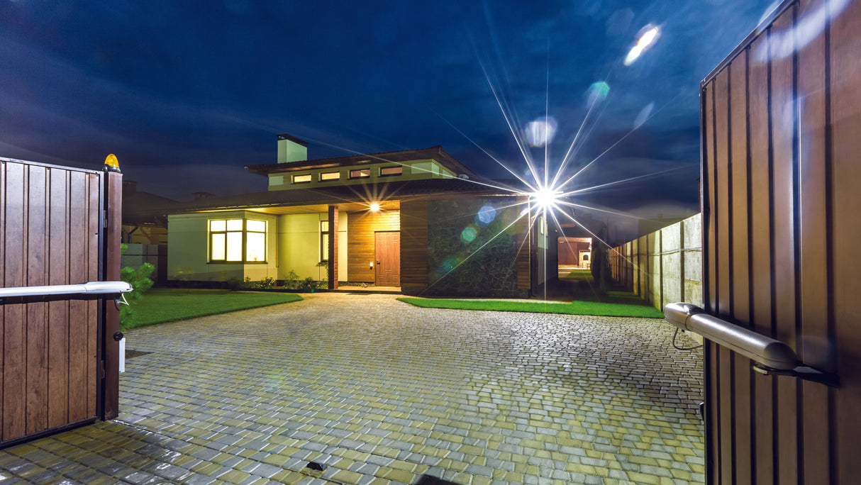 RR Signature Quanto Pro LED Flood Lights (Cool Day Light)