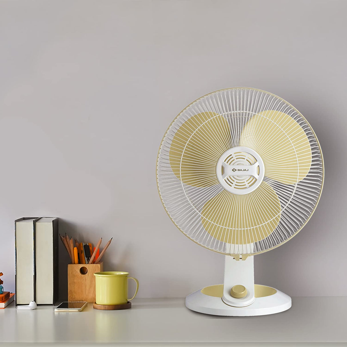 Bajaj Veloce 400 mm Champagne Fizz Table Fan